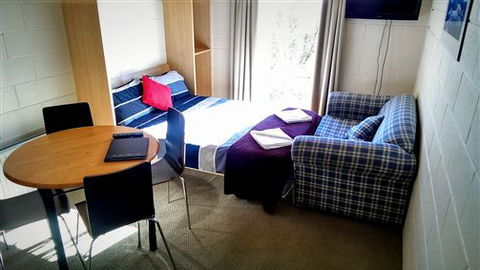 Sugarbush Lodge And Apartments - Phillip Island Accommodation 4