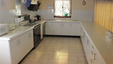 Portillo Ski Lodge - Phillip Island Accommodation 2