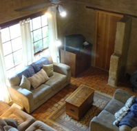 Wartook Rise Mudbrick Cabins - Phillip Island Accommodation