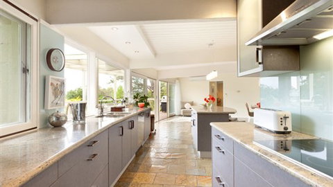 Lonsdale Park On The Yarra - Phillip Island Accommodation 2