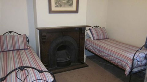 Abaleen House - Phillip Island Accommodation 3