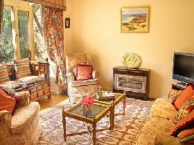 Adelaide Serviced Apartments - William Townhouse - Phillip Island Accommodation 1