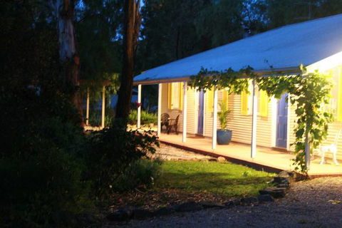 Amy's House - Phillip Island Accommodation 0
