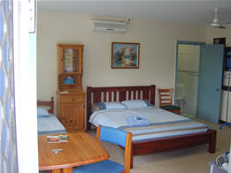 Beale's BedFish & Breakfast - Phillip Island Accommodation 1