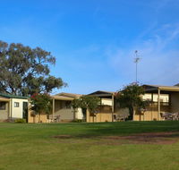 Euston Club Cabin Resort - Phillip Island Accommodation