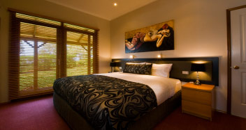 Forrester Court Cliff Top Cottages - Phillip Island Accommodation 4