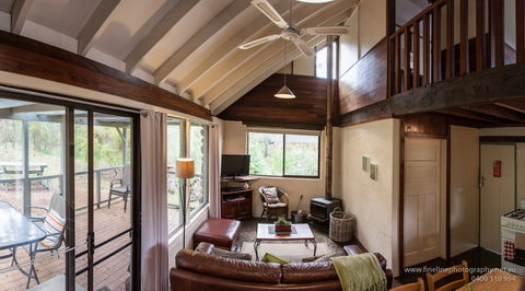 Margaret River Stone Cottages - Phillip Island Accommodation 8