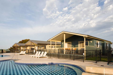 NRMA Merimbula Beach Holiday Park - Phillip Island Accommodation 6