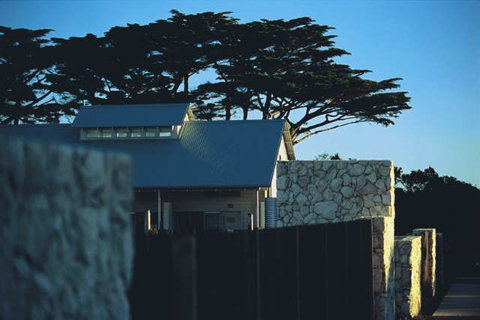 Oceanic Motel Apartments - Phillip Island Accommodation 0