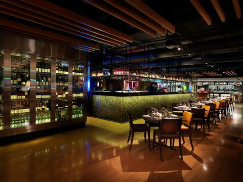 QT Canberra - Phillip Island Accommodation 9