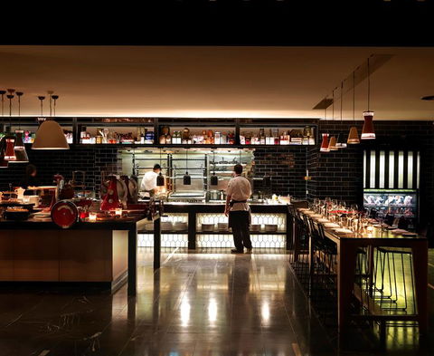 QT Canberra - Phillip Island Accommodation 8