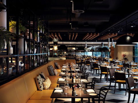 QT Canberra - Phillip Island Accommodation 10