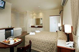 Quality Hotel Bayswater - Phillip Island Accommodation 7