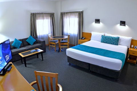 Darwin Central Hotel - Phillip Island Accommodation 8