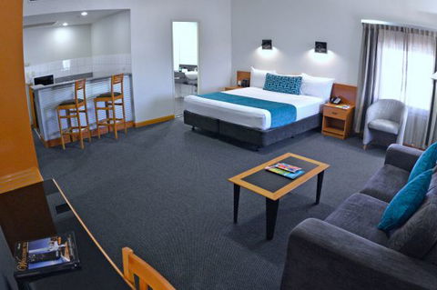 Darwin Central Hotel - Phillip Island Accommodation 10