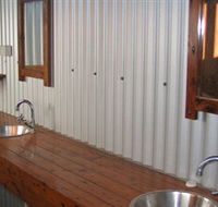 Daly River Barra Resort - Phillip Island Accommodation