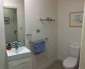 Sapphire Beach B&B - Phillip Island Accommodation 5