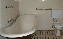 Historic Hydro Motor Inn - Leeton - Phillip Island Accommodation 0