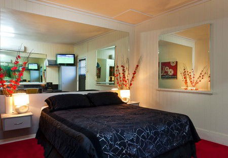 Caboolture Central Motor Inn - Phillip Island Accommodation 1