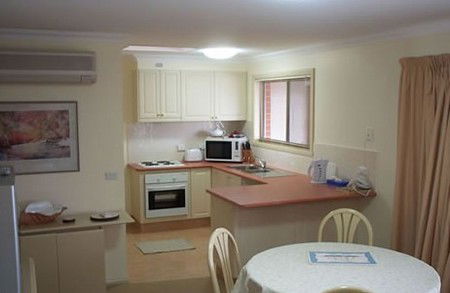 Charlotte Apartments - Phillip Island Accommodation 0