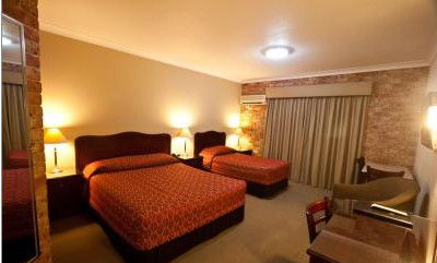 Endeavour Court Motor Inn - Phillip Island Accommodation 2