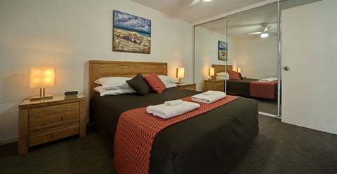 Albacore Luxury Holiday Apartments - Phillip Island Accommodation 4