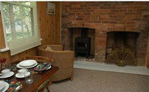 Mountain Devil B And B - Phillip Island Accommodation 0