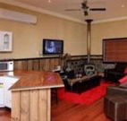 Top of the Range Retreat - Phillip Island Accommodation