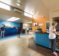 Port Lincoln YHA - Phillip Island Accommodation