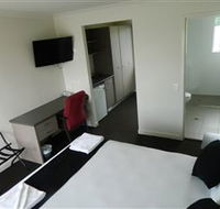 Dooleys Tavern and Motel Springsure - Phillip Island Accommodation