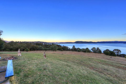 Inland Waters Holiday Parks Lake Glenbawn - Phillip Island Accommodation 7