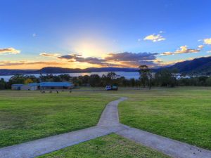Inland Waters Holiday Parks Lake Glenbawn - Phillip Island Accommodation 0