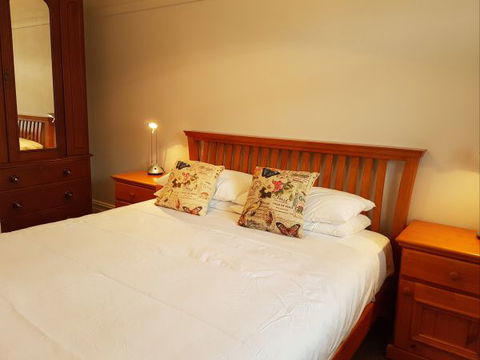 Newcastle Terraces And Apartments - Harbourside Apartment - Phillip Island Accommodation 2