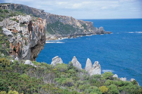 Wolfe Creek Crater Camp At Wolfe Creek Crater National Park - Phillip Island Accommodation 36