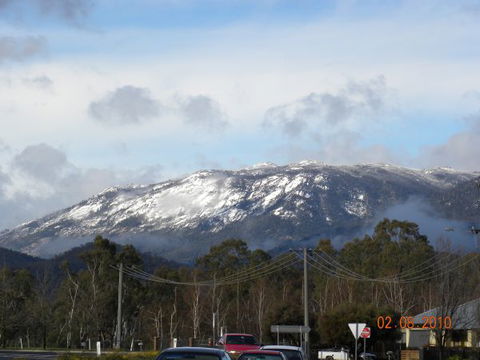 Myrtleford Masonic Units - Phillip Island Accommodation 0