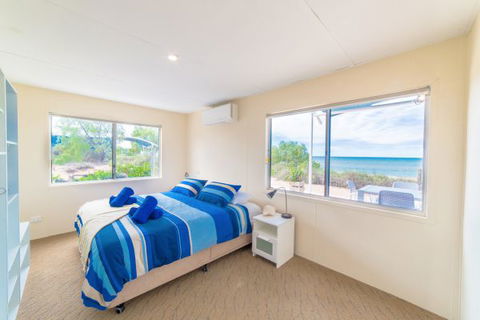 Mackerel Islands - Phillip Island Accommodation 4