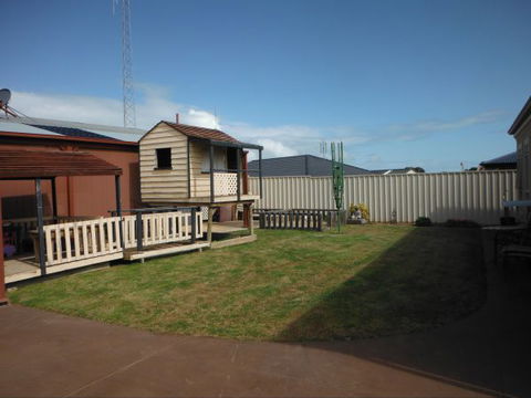 New Ladsys - Phillip Island Accommodation 2
