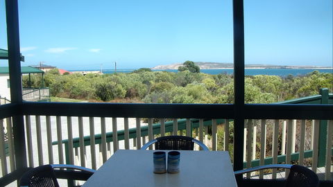 Elliston Waterloo Bay Tourist Park - Phillip Island Accommodation 10