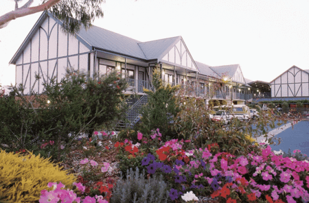 Country Comfort Adelaide Manor - Phillip Island Accommodation
