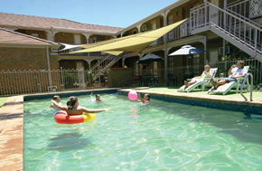 City Colonial Motor Inn - Phillip Island Accommodation 0