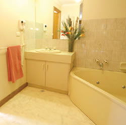 City Colonial Motor Inn - Phillip Island Accommodation 1