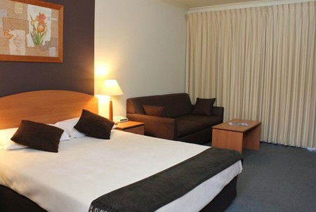 Peninsula Nelson Bay - Phillip Island Accommodation 0
