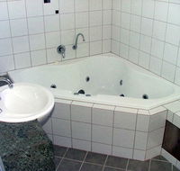 Tasman Beachside Apartments - Phillip Island Accommodation