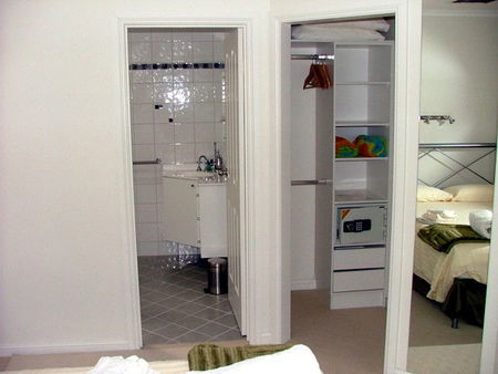 Tasman Beachside Apartments - Phillip Island Accommodation 1