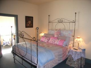 All Saints And Sinners Colonial B&B - Phillip Island Accommodation 2