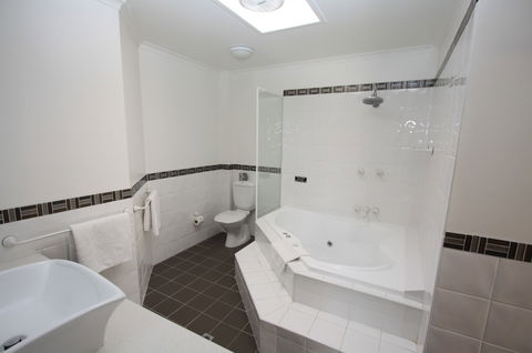 Peninsula Nelson Bay - Phillip Island Accommodation 4