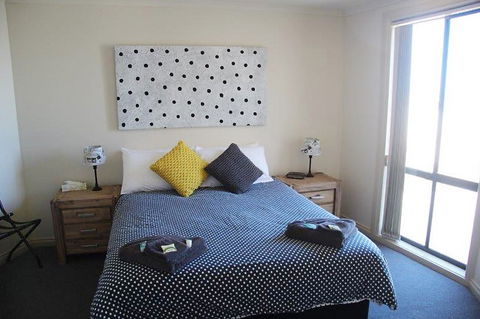 Cliff House Beachfront Villas - Phillip Island Accommodation 0