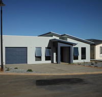 Coastal Getaway - Phillip Island Accommodation