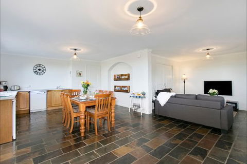 Blueberry Hills On Comleroy - Phillip Island Accommodation 1