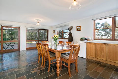 Blueberry Hills On Comleroy - Phillip Island Accommodation 2